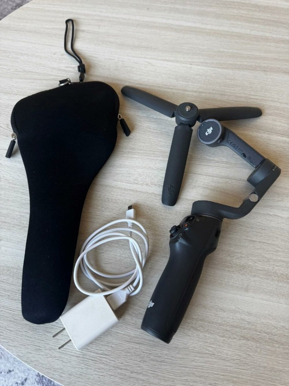 DJI Osmo Mobile 6 Smartphone Gimbal Stabilizer - Gently Used